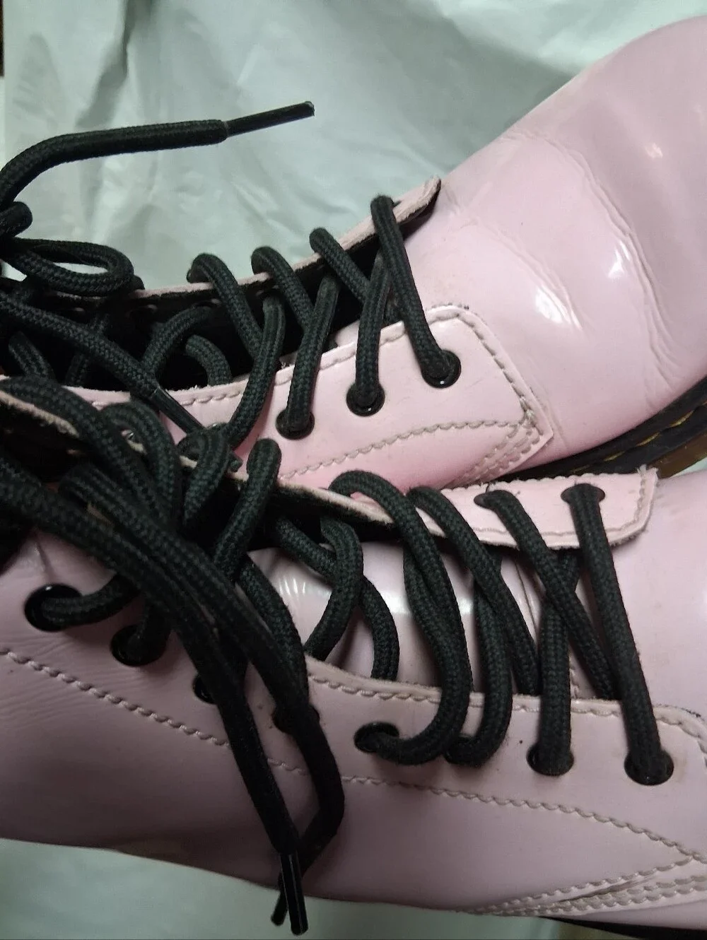 Dr. Martens Little Girl's Pink and Black Lace-Up Boot Interior Detail Sz 3